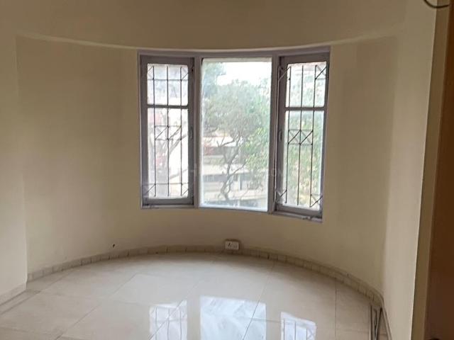 3 BHK Apartment in Mahim for rent Mumbai. The reference number is 19694682