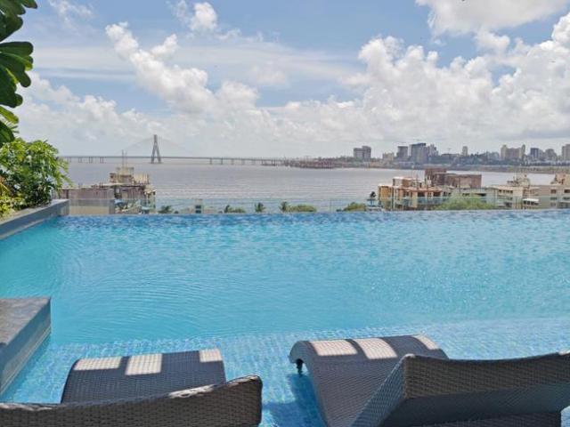 3 BHK Apartment in Mahim for resale Mumbai. The reference number is 20523087
