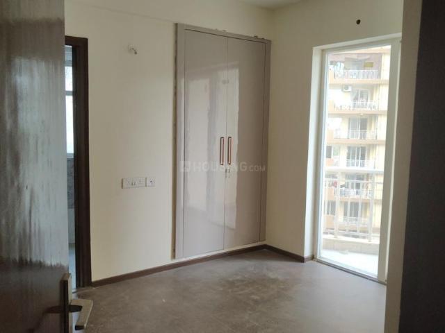 3 BHK Apartment in Mahurali for rent Ghaziabad. The reference number is 20137774