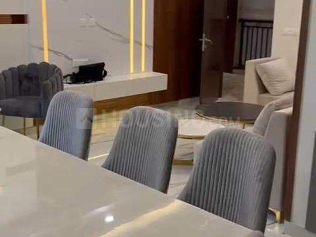 3 BHK Apartment in Mahurali for resale Ghaziabad. The reference number is 19808583