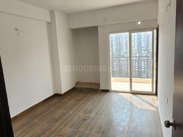 3 BHK Apartment in Mahurali for resale Ghaziabad. The reference number is 20842110