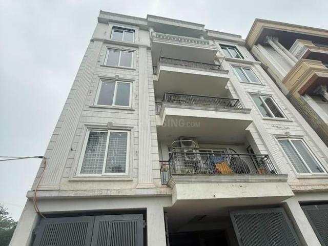 3 BHK Apartment in Maidan Garhi for resale New Delhi. The reference number is 20910684
