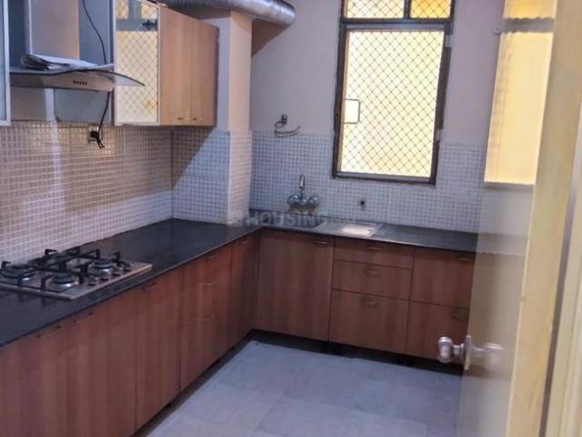 3 BHK Apartment in Mainpura for rent Patna. The reference number is 18012562
