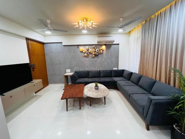 3 BHK Apartment in Makarba for rent Ahmedabad. The reference number is 20635355