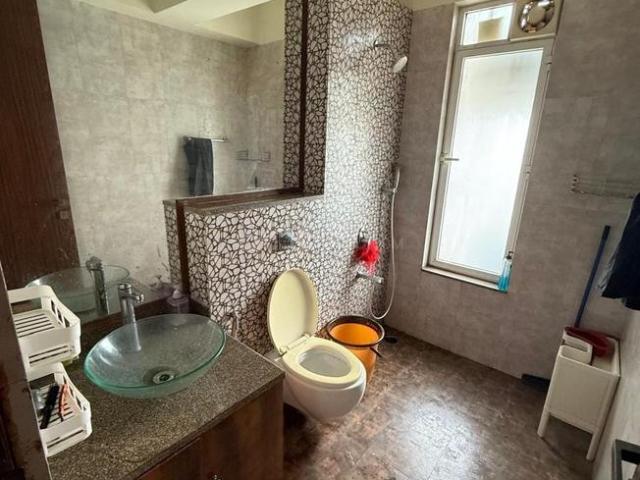 3 BHK Apartment in Malad East for rent Mumbai. The reference number is 17820943
