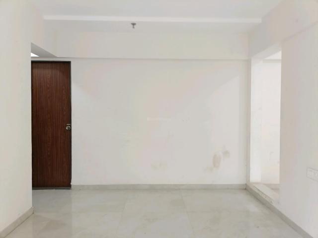 3 BHK Apartment in Malad East for rent Mumbai. The reference number is 20068199