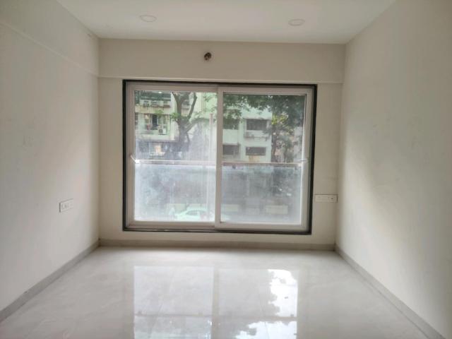 3 BHK Apartment in Malad East for rent Mumbai. The reference number is 21180080