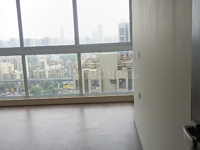 3 BHK Apartment in Malad East for resale Mumbai. The reference number is 20574941