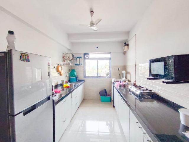 3 BHK Apartment in Malad East for resale Mumbai. The reference number is 21303809