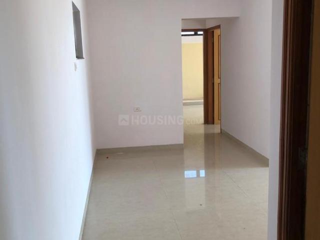 3 BHK Apartment in Malad West for rent Mumbai. The reference number is 19045744