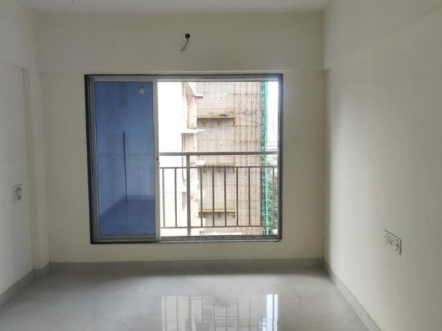 3 BHK Apartment in Malad West for rent Mumbai. The reference number is 20535449