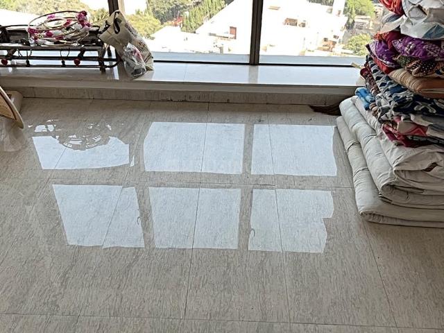 3 BHK Apartment in Malad West for rent Mumbai. The reference number is 20032466