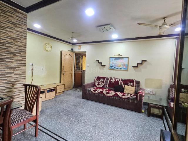 3 BHK Apartment in Malad West for rent Mumbai. The reference number is 21015976