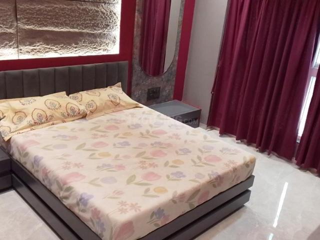 3 BHK Apartment in Malad West for resale Mumbai. The reference number is 19947728