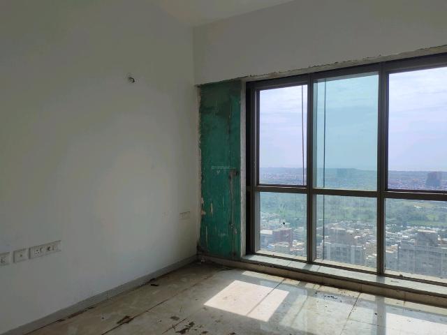 3 BHK Apartment in Malad West for resale Mumbai. The reference number is 21039413