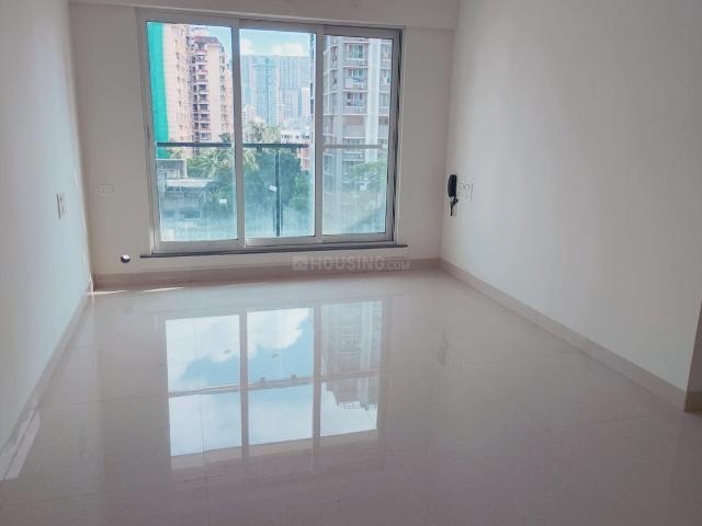 3 BHK Apartment in Malad West for resale Mumbai. The reference number is 21140499