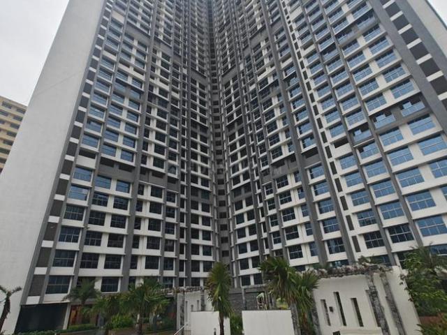 3 BHK Apartment in Malad West for resale Mumbai. The reference number is 21134321