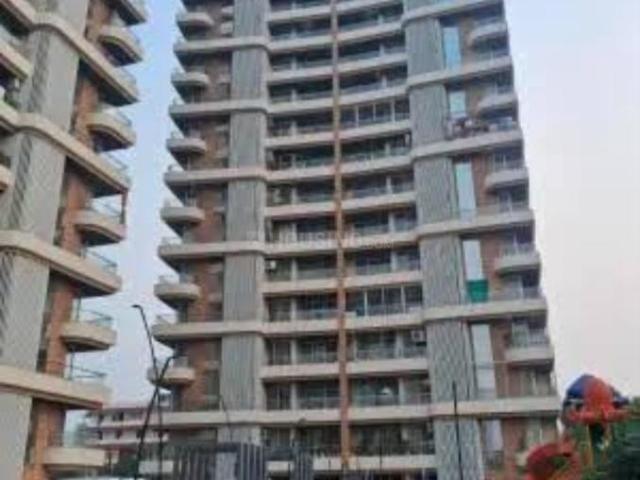 3 BHK Apartment in Maldahiya for rent Varanasi. The reference number is 21032500