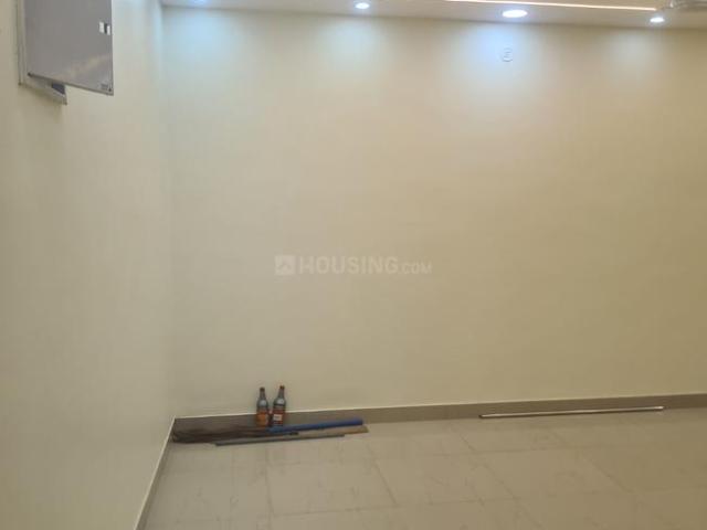 3 BHK Apartment in Maldahiya for rent Varanasi. The reference number is 21118729