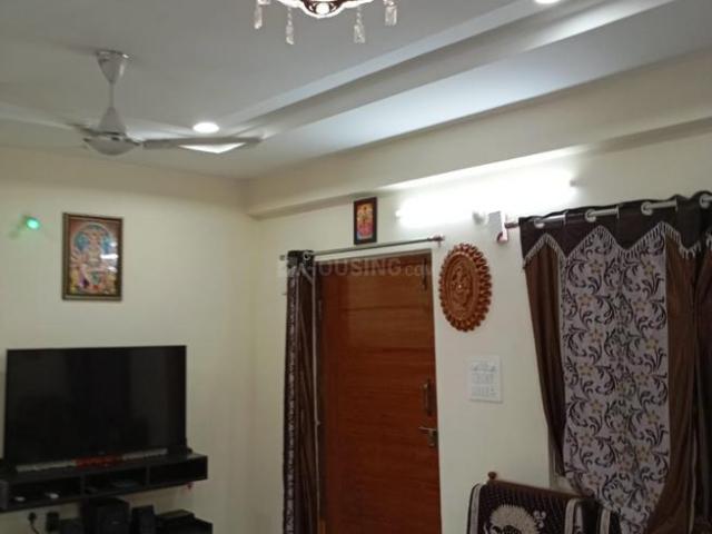 3 BHK Apartment in Mallampet for rent Sangareddy. The reference number is 21274393