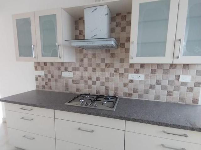3 BHK Apartment in Malleswaram for rent Bengaluru. The reference number is 19824845