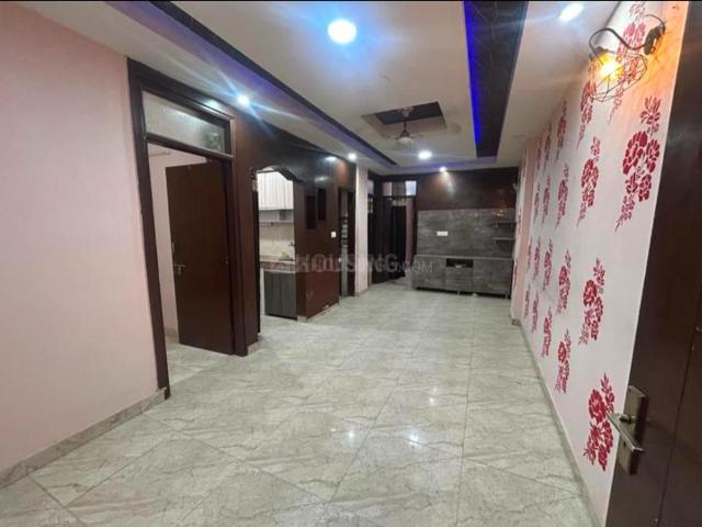 3 BHK Apartment in Manglapuri for resale New Delhi. The reference number is 20548185