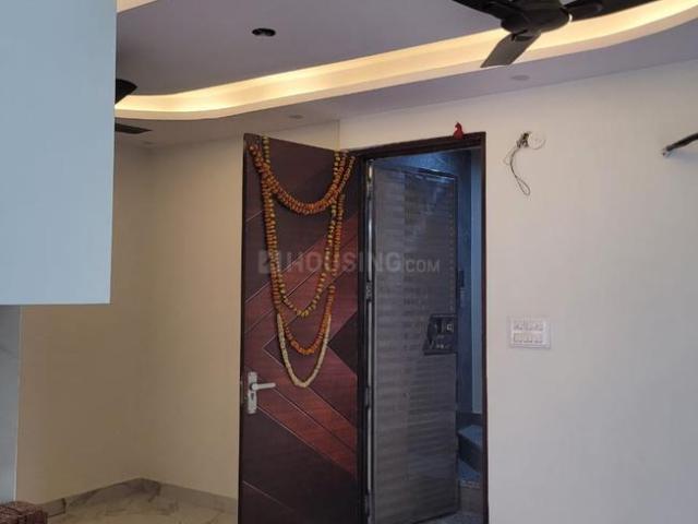 3 BHK Apartment in Mandawali for resale New Delhi. The reference number is 20123623