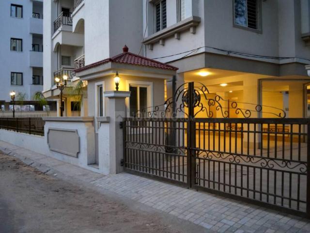 3 BHK Apartment in Manjalpur for resale Vadodara. The reference number is 19102969