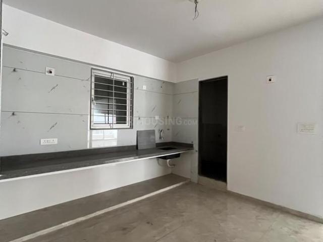 3 BHK Apartment in Manjalpur for resale Vadodara. The reference number is 21193792