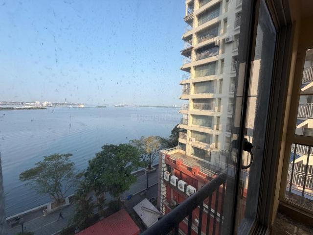 3 BHK Apartment in Marine Drive for resale Kochi. The reference number is 20503877