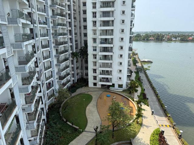 3 BHK Apartment in Marine Drive for resale Kochi. The reference number is 20324777