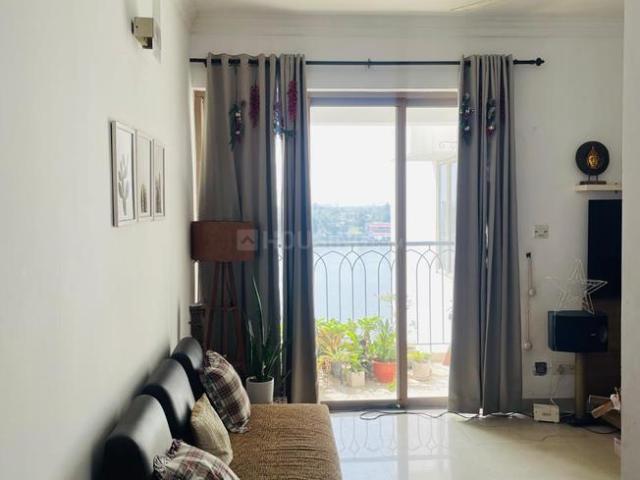 3 BHK Apartment in Marine Drive for resale Kochi. The reference number is 21053400