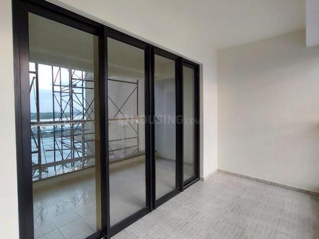 3 BHK Apartment in Marine Drive for resale Kochi. The reference number is 21237408
