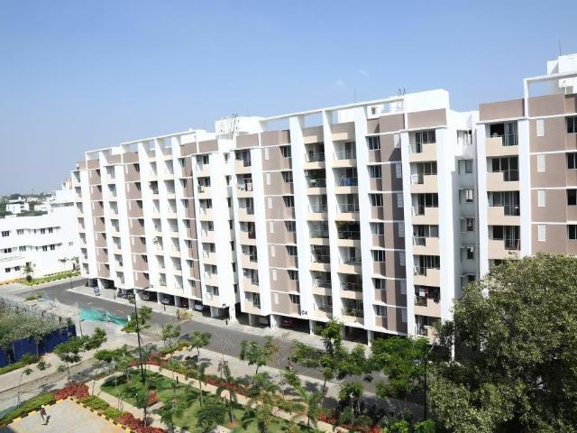 3 BHK Apartment in Medavakkam for resale Chennai. The reference number is 20351856