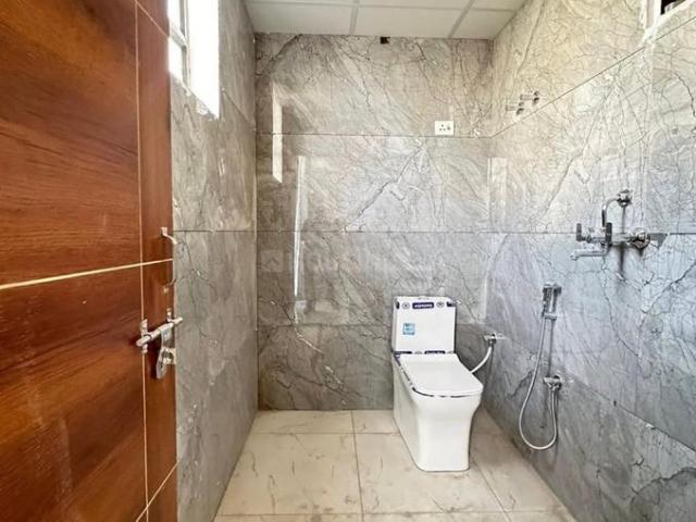 3 BHK Apartment in Medavakkam for resale Chennai. The reference number is 21356980