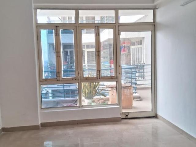 3 BHK Apartment in Meerut Road Industrial Area for rent Ghaziabad. The reference number is 19985014