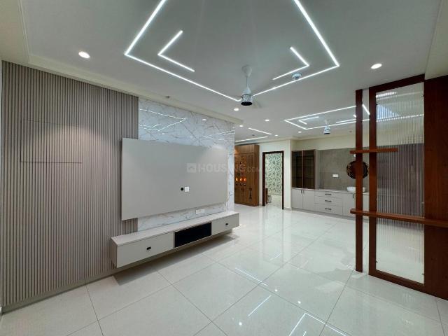 3 BHK Apartment in Miyapur for rent Hyderabad. The reference number is 20521604