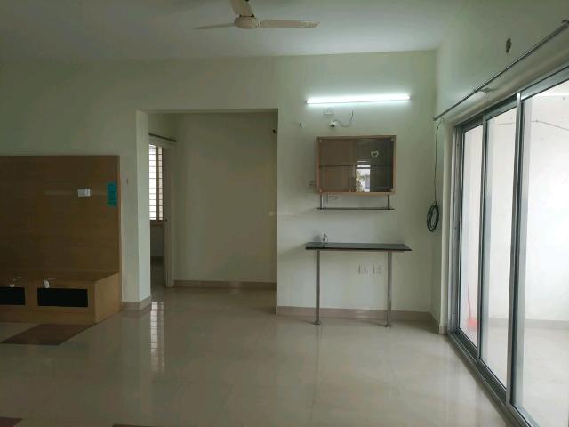 3 BHK Apartment in Miyapur for rent Hyderabad. The reference number is 20862898