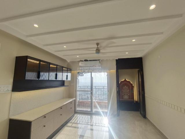 3 BHK Apartment in Miyapur for rent Hyderabad. The reference number is 21028575