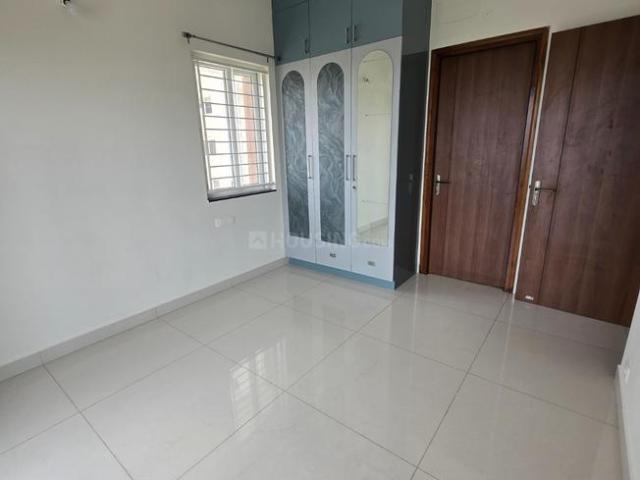 3 BHK Apartment in Miyapur for rent Hyderabad. The reference number is 21285197