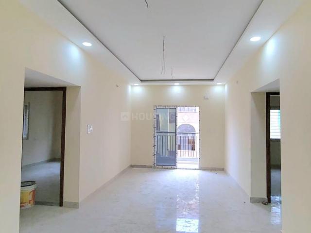3 BHK Apartment in Miyapur for resale Hyderabad. The reference number is 20135267