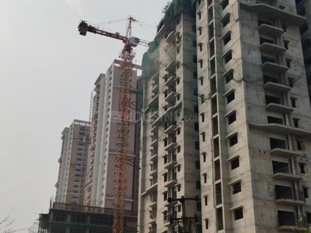 3 BHK Apartment in Miyapur for resale Hyderabad. The reference number is 20365587