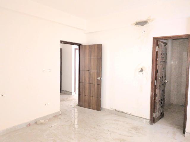 3 BHK Apartment in Miyapur for resale Hyderabad. The reference number is 20389201