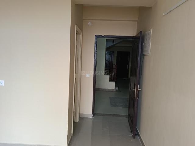 3 BHK Apartment in Milakpur Goojar for rent Bhiwadi. The reference number is 19523671