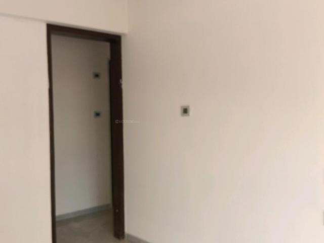 3 BHK Apartment in Mira Road East for rent Mira Bhayandar. The reference number is 18402171