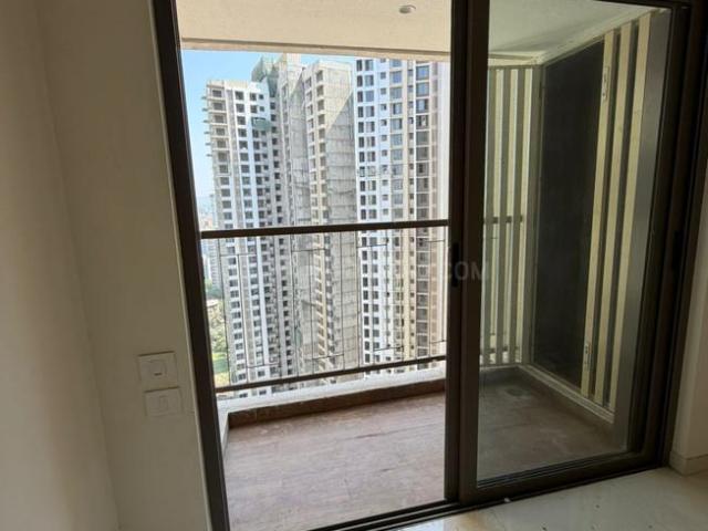 3 BHK Apartment in Mira Road East for rent Mira Bhayandar. The reference number is 19726312