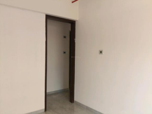 3 BHK Apartment in Mira Road East for rent Mira Bhayandar. The reference number is 20179890