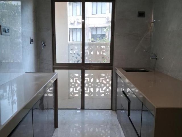 3 BHK Apartment in Mira Road East for resale Mira Bhayandar. The reference number is 16878747