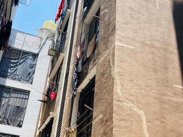 3 BHK Apartment in Mughal Sarai for resale Surat. The reference number is 20971928