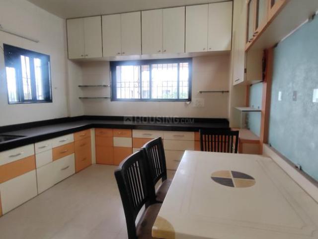 3 BHK Apartment in Mukund Nagar for rent Pune. The reference number is 20830346